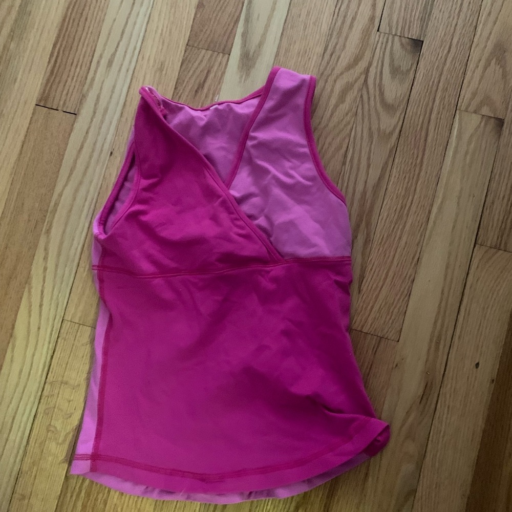 Athletic tanktop great material